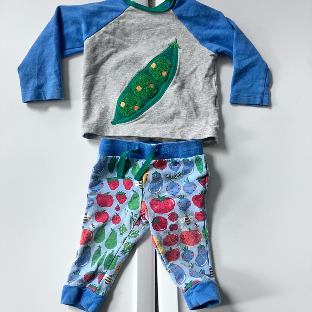 Mini Boden veggie outfit 6-9m Shirt is VGUC pants GUC